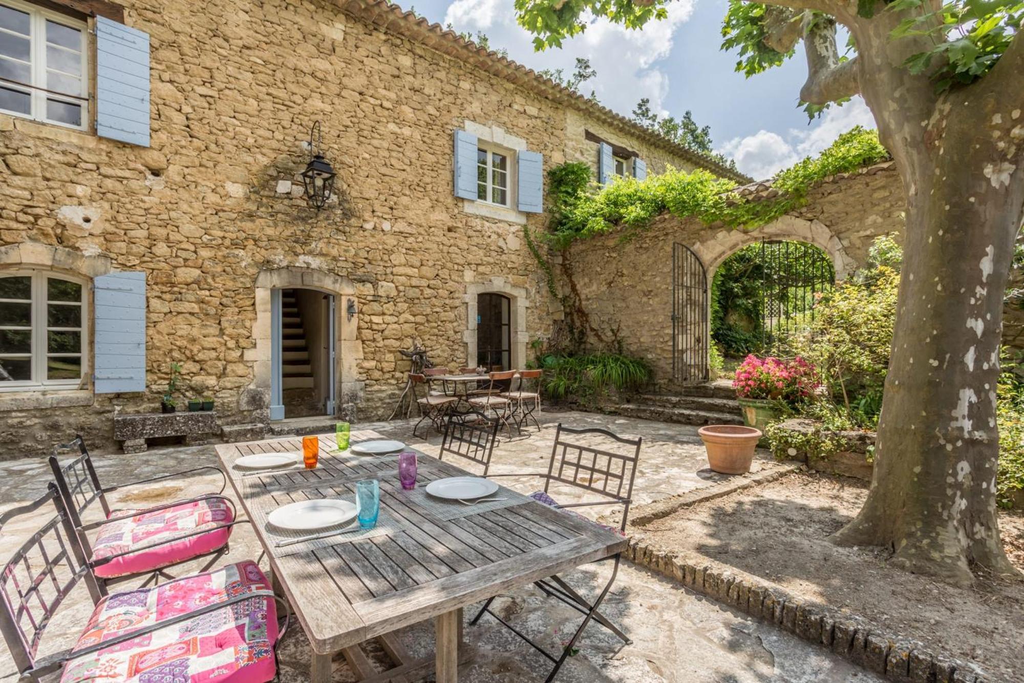 La Maison Des Artistes Ménerbes Exterior foto